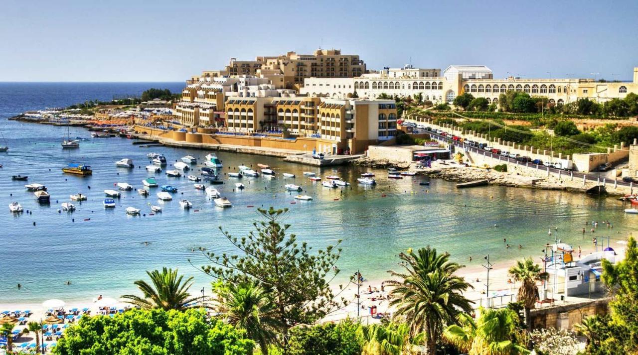 Holiday - Malta Balluta Beach Sliema Extérieur photo